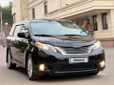 Toyota Sienna 2015 года за 14 000 000 тг. в Алматы – фото 11