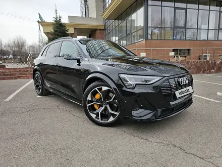 Audi e-tron 2022 года за 41 000 000 тг. в Алматы – фото 3