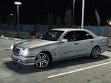 Mercedes-Benz E 280 1996 года за 2 400 000 тг. в Актобе – фото 4
