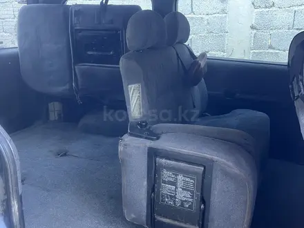 Hyundai Starex 1998 года за 1 700 000 тг. в Шымкент – фото 9