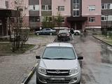 ВАЗ (Lada) Granta 2190 2013 годаfor2 100 000 тг. в Актобе – фото 2