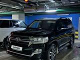 Toyota Land Cruiser 2016 годаүшін28 200 000 тг. в Астана