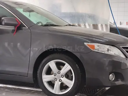 Toyota Camry 2011 года за 8 000 000 тг. в Жанаозен