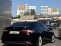 Toyota Camry 2018 года за 12 500 000 тг. в Астана – фото 3