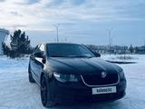 Skoda Superb 2010 годаfor3 700 000 тг. в Караганда – фото 3
