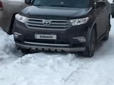 Toyota Highlander 2013 годаүшін14 550 000 тг. в Петропавловск