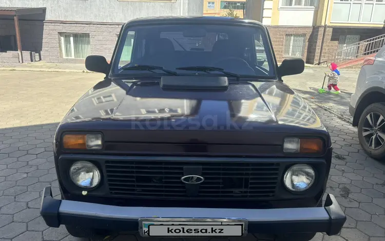 ВАЗ (Lada) Lada 2121 2015 годаfor3 200 000 тг. в Кокшетау