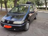 Volkswagen Sharan 1995 года за 1 150 000 тг. в Петропавловск