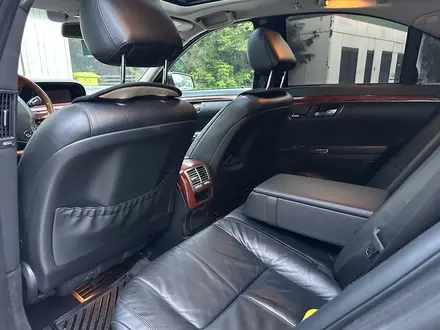Mercedes-Benz S 550 2007 года за 7 500 000 тг. в Алматы – фото 21