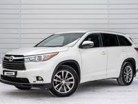 Toyota Highlander 2014 годаfor14 500 000 тг. в Астана