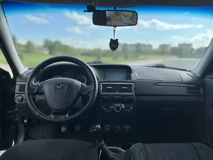 ВАЗ (Lada) Priora 2170 2014 года за 2 000 000 тг. в Усть-Каменогорск – фото 2