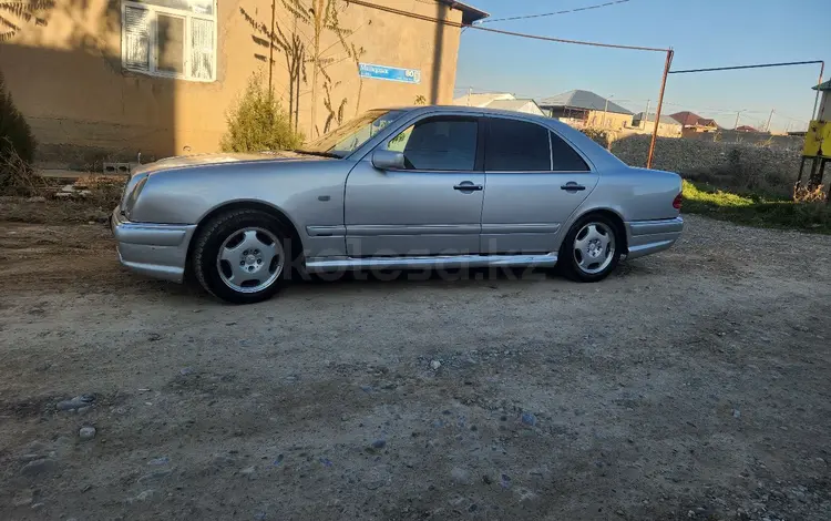 Mercedes-Benz E 280 1999 годаfor3 000 000 тг. в Шымкент