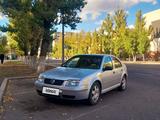 Volkswagen Bora 2001 годаүшін2 600 000 тг. в Караганда