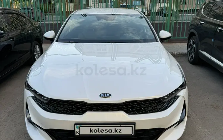 Kia K5 2021 года за 12 500 000 тг. в Астана