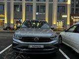 Volkswagen Tiguan 2021 годаfor16 500 000 тг. в Шымкент – фото 3