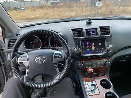 Toyota Highlander 2011 года за 13 000 000 тг. в Астана – фото 16