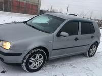 Volkswagen Golf 2002 годаfor2 500 000 тг. в Уральск