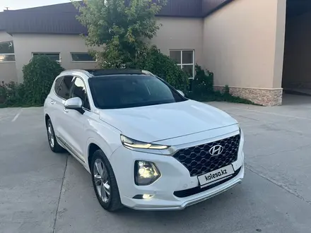 Hyundai Santa Fe 2019 года за 12 500 000 тг. в Шымкент – фото 7