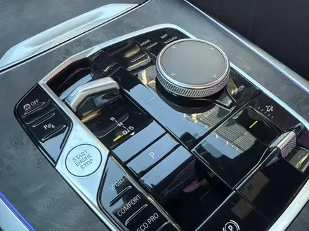 BMW X7 2024 года за 73 000 000 тг. в Астана – фото 5