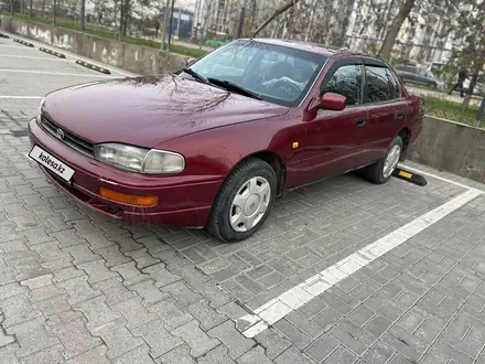 Toyota Camry 1994 года за 2 300 000 тг. в Алматы – фото 2