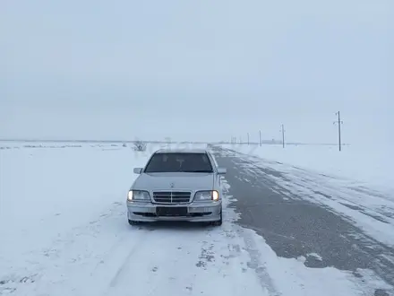 Mercedes-Benz C 280 1995 года за 3 000 000 тг. в Астана