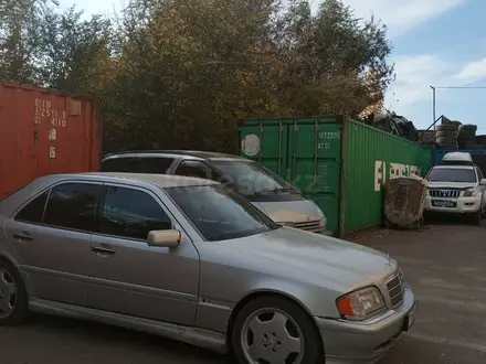 Mercedes-Benz C 280 1995 года за 3 000 000 тг. в Астана – фото 4