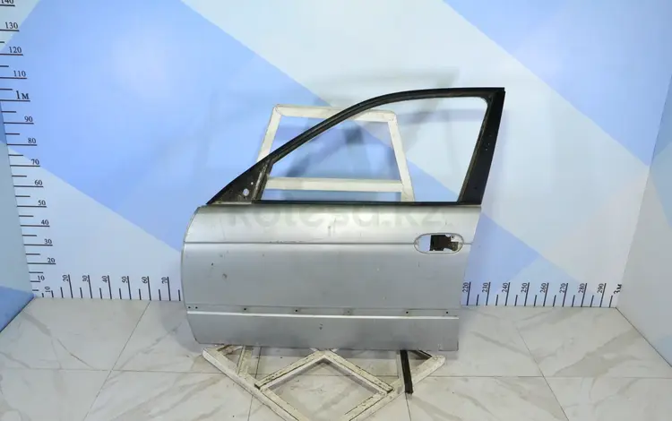 Дверь передний левый BMW E39үшін15 000 тг. в Тараз