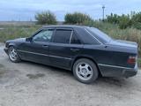 Mercedes-Benz E 230 1992 года за 2 000 000 тг. в Семей – фото 2