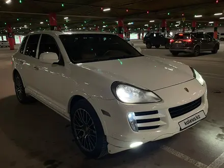 Porsche Cayenne 2008 года за 8 000 000 тг. в Алматы