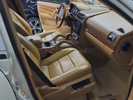 Porsche Cayenne 2008 года за 8 000 000 тг. в Алматы – фото 6