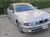 BMW 528 1999 года за 2 800 000 тг. в Шымкент