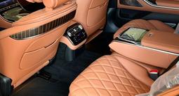 Mercedes-Benz S 580 4MATIC 2025 года за 111 311 200 тг. в Алматы – фото 5