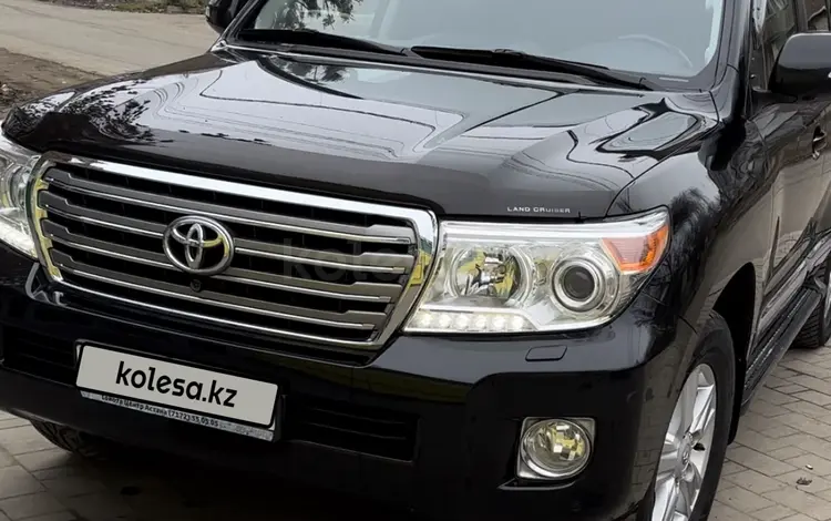 Toyota Land Cruiser 2014 года за 26 500 000 тг. в Уральск