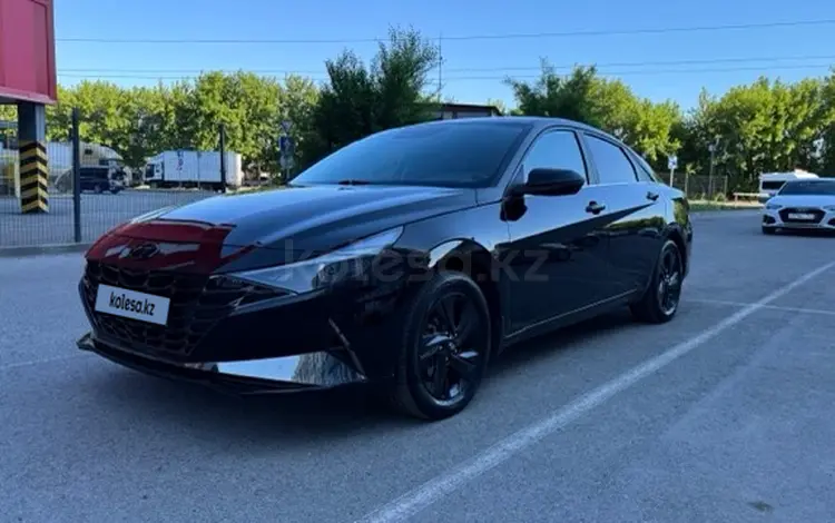 Hyundai Elantra 2021 года за 8 500 000 тг. в Семей