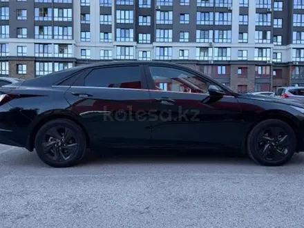 Hyundai Elantra 2021 года за 8 500 000 тг. в Семей – фото 4