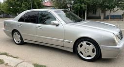 Mercedes-Benz E 280 2001 года за 5 000 000 тг. в Туркестан – фото 4