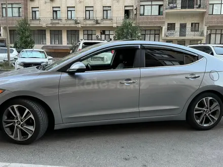 Hyundai Elantra 2016 года за 5 600 000 тг. в Актау – фото 4