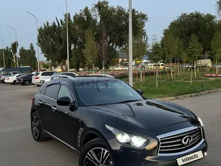 Infiniti FX37 2013 года за 8 000 000 тг. в Алматы – фото 7