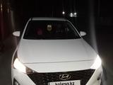 Hyundai Accent 2022 года за 5 800 000 тг. в Алтай – фото 5
