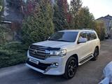 Toyota Land Cruiser 2016 года за 27 000 000 тг. в Алматы – фото 3