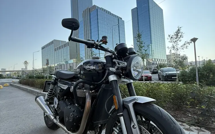 Triumph  Speed Twin 2022 года за 7 200 000 тг. в Астана