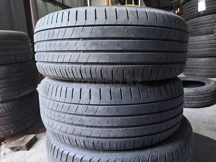 225/55R17 пара Dunlop за 35 000 тг. в Алматы