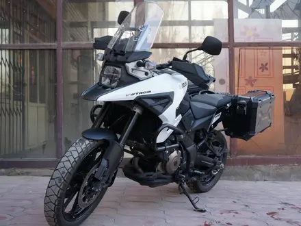 Suzuki  DL 1050 V-STROM 2020 года за 6 750 000 тг. в Шымкент