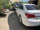 Chevrolet Cruze 2013 года за 3 650 000 тг. в Актобе – фото 3