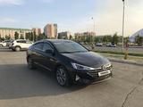 Hyundai Elantra 2020 года за 8 300 000 тг. в Уральск – фото 3