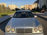 Mercedes-Benz E 320 1998 года за 3 600 000 тг. в Алматы – фото 2