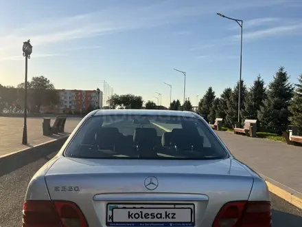 Mercedes-Benz E 320 1998 года за 3 600 000 тг. в Алматы – фото 10