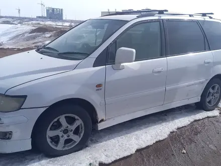 Mitsubishi Chariot 1998 года за 1 250 000 тг. в Астана – фото 2
