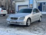 Mercedes-Benz C 200 2002 года за 3 400 000 тг. в Павлодар