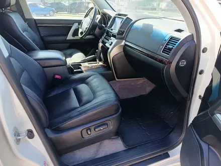 Toyota Land Cruiser 2013 года за 20 500 000 тг. в Костанай – фото 27